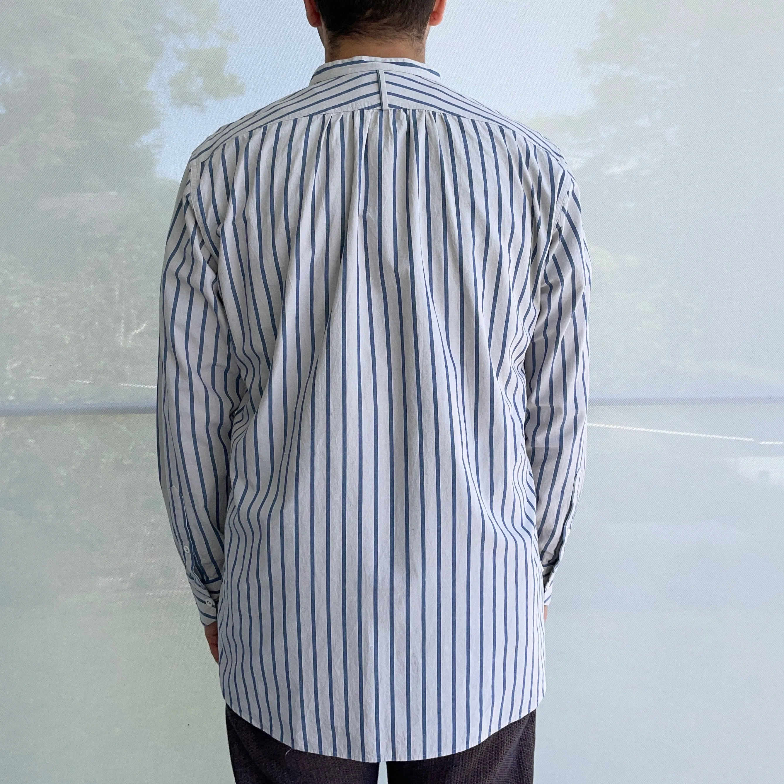 Livingstone Cotton Linen Ramie Shirt in Light Grey x Blue
